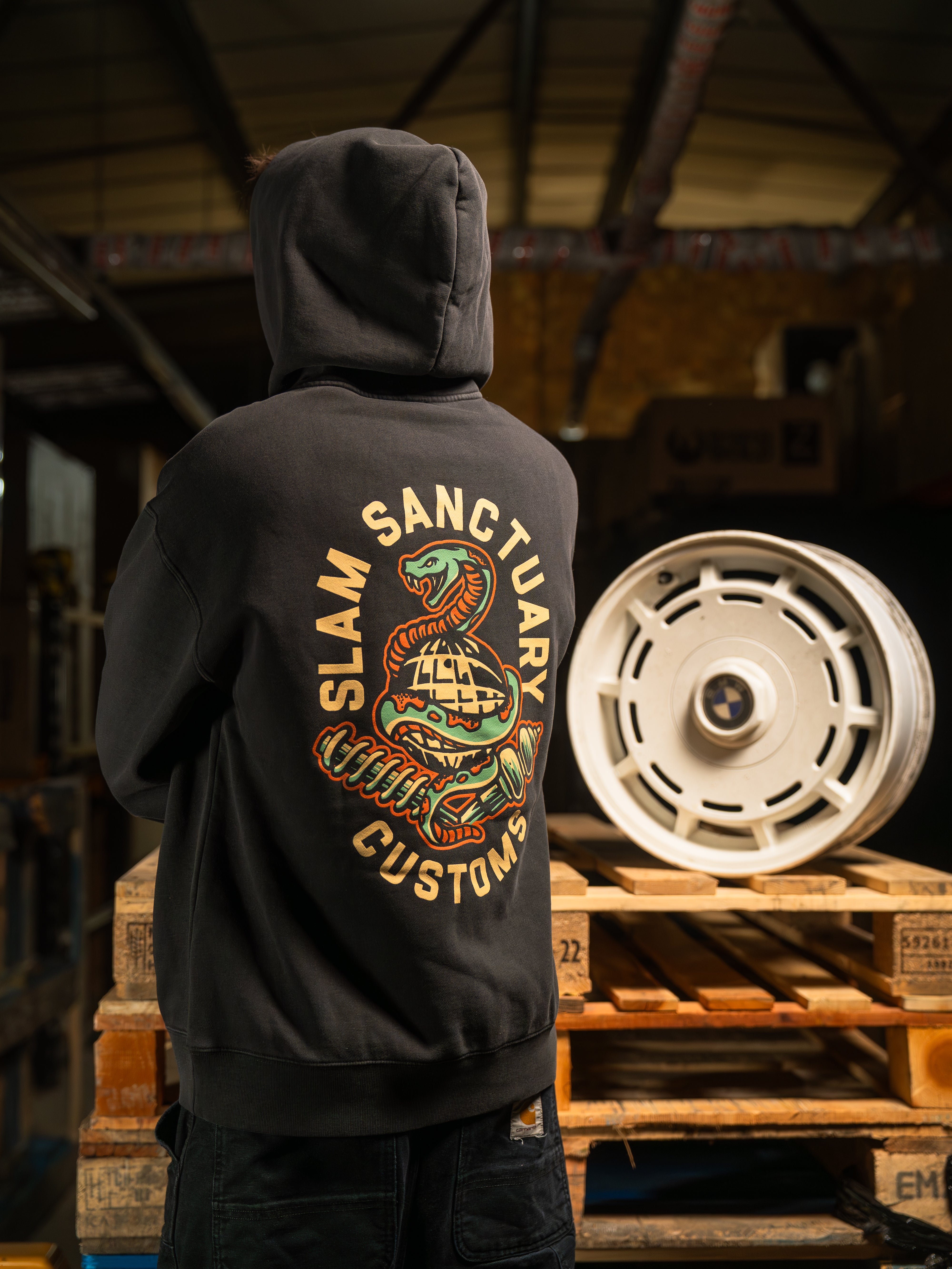 COILED CUSTOMS HOODIE - FADED BLACK