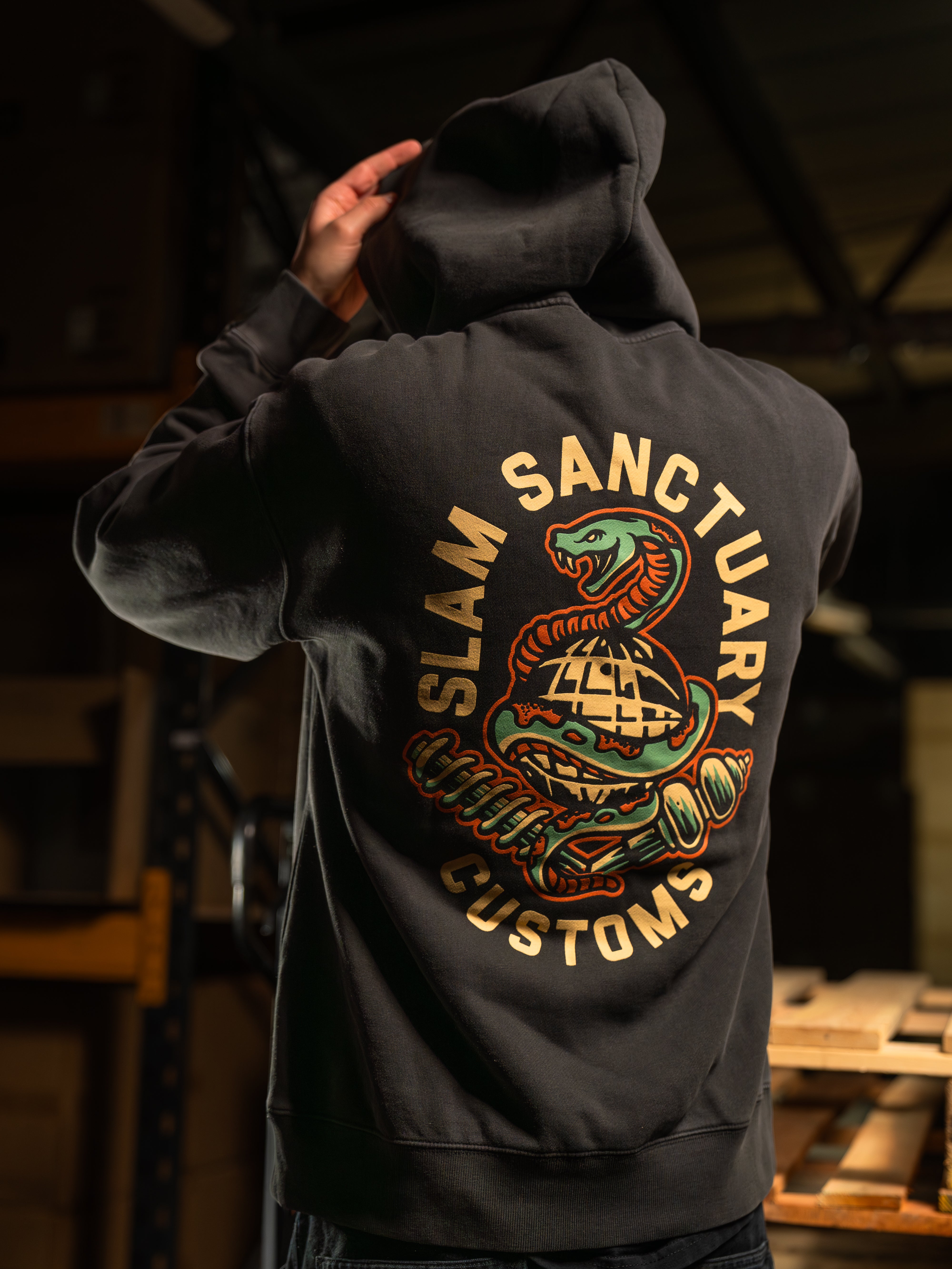 COILED CUSTOMS HOODIE - FADED BLACK