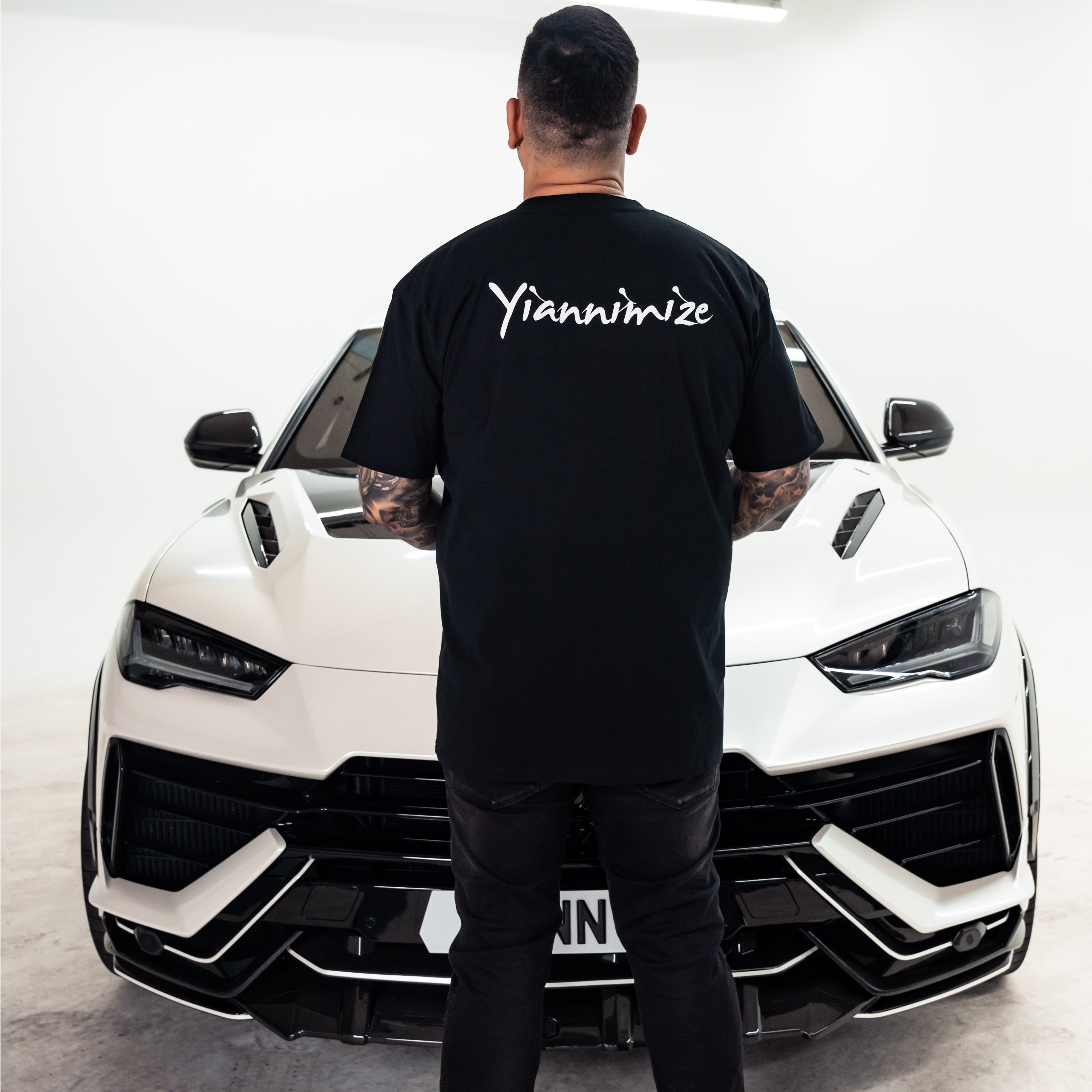 YIANNIMIZE T-SHIRT - BLACK