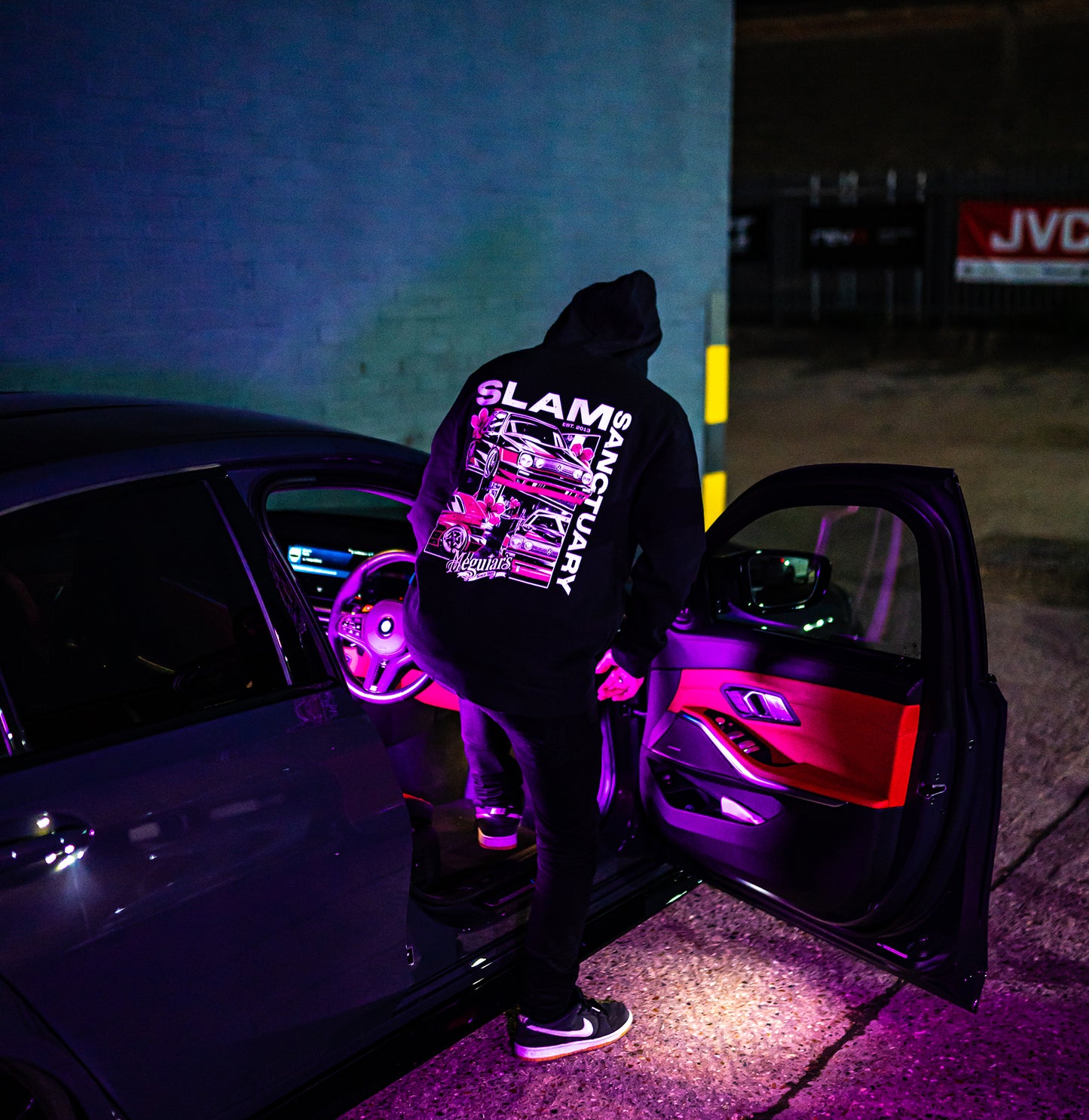 MEGUIARS COLLAB HOODIE