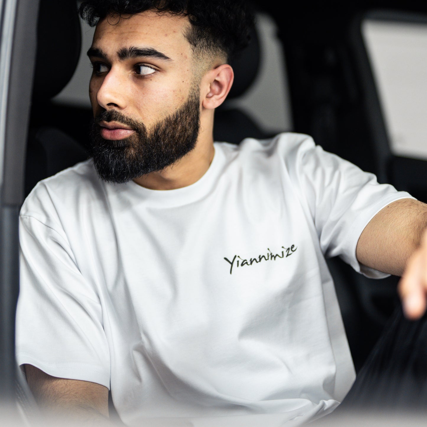 YIANNIMIZE T-SHIRT - White