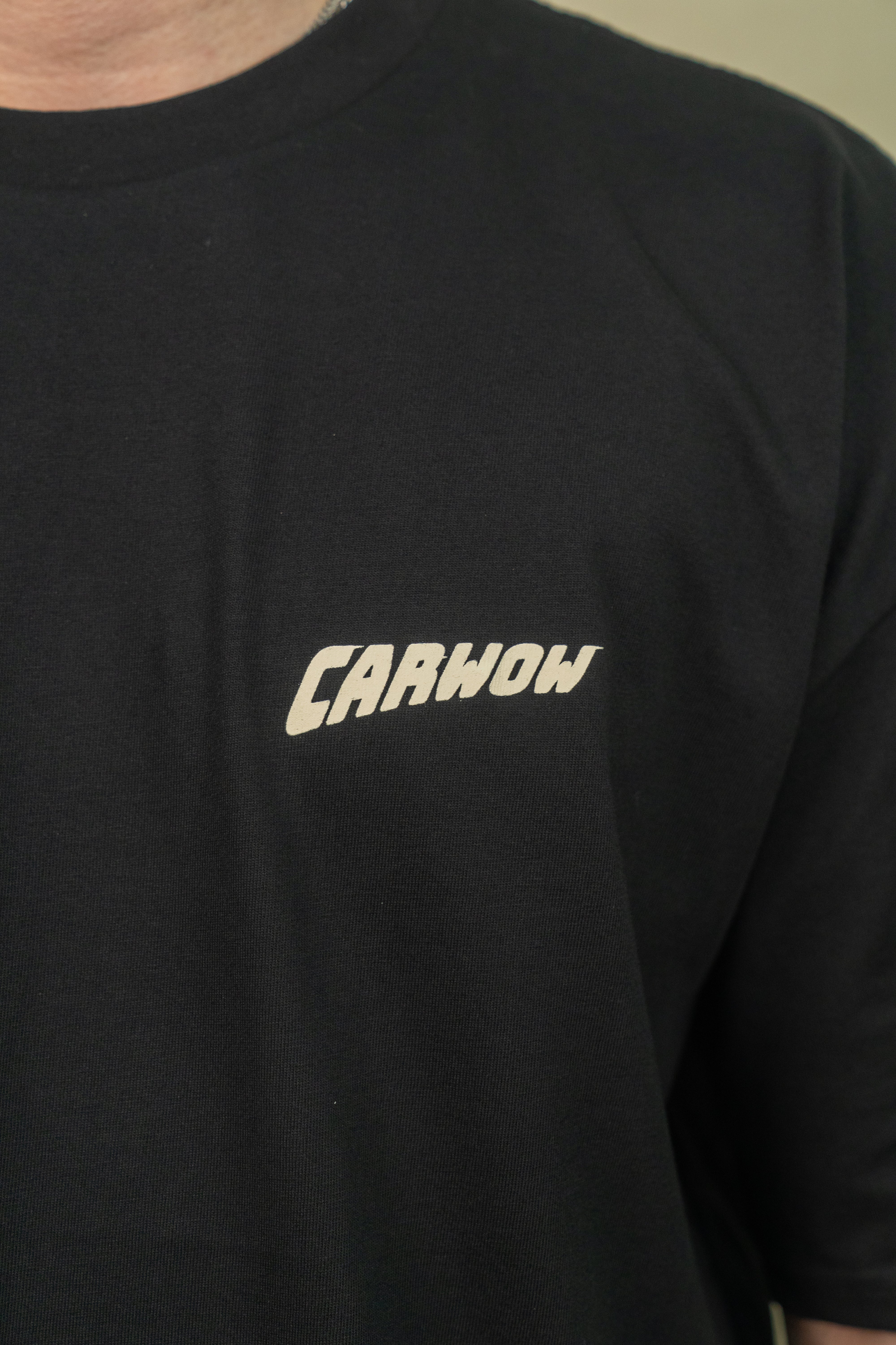 CARWOW BUILT VS BOUGHT T-SHIRT - BLACK