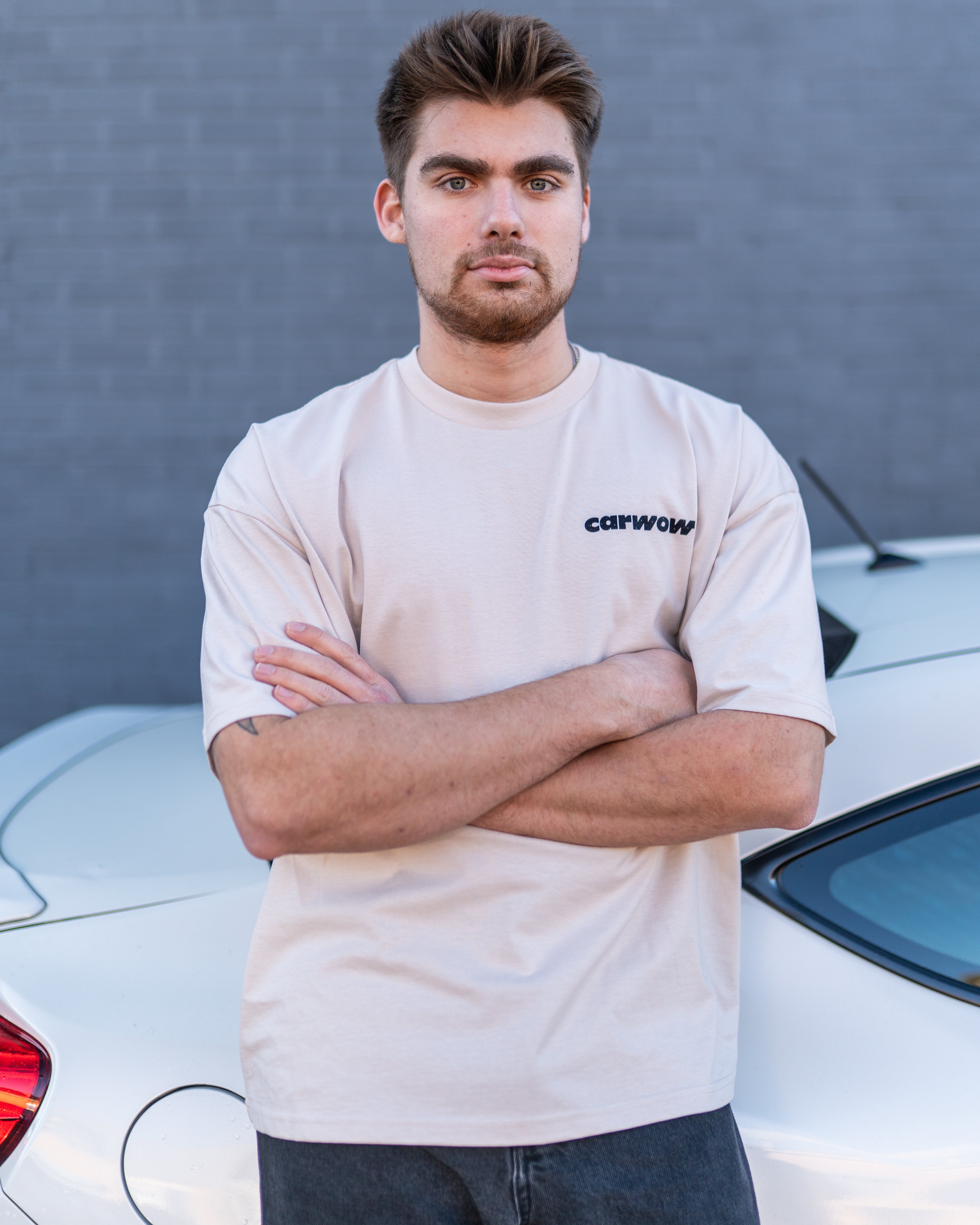 CARWOW GTR LEGENDS T-SHIRT - BONE