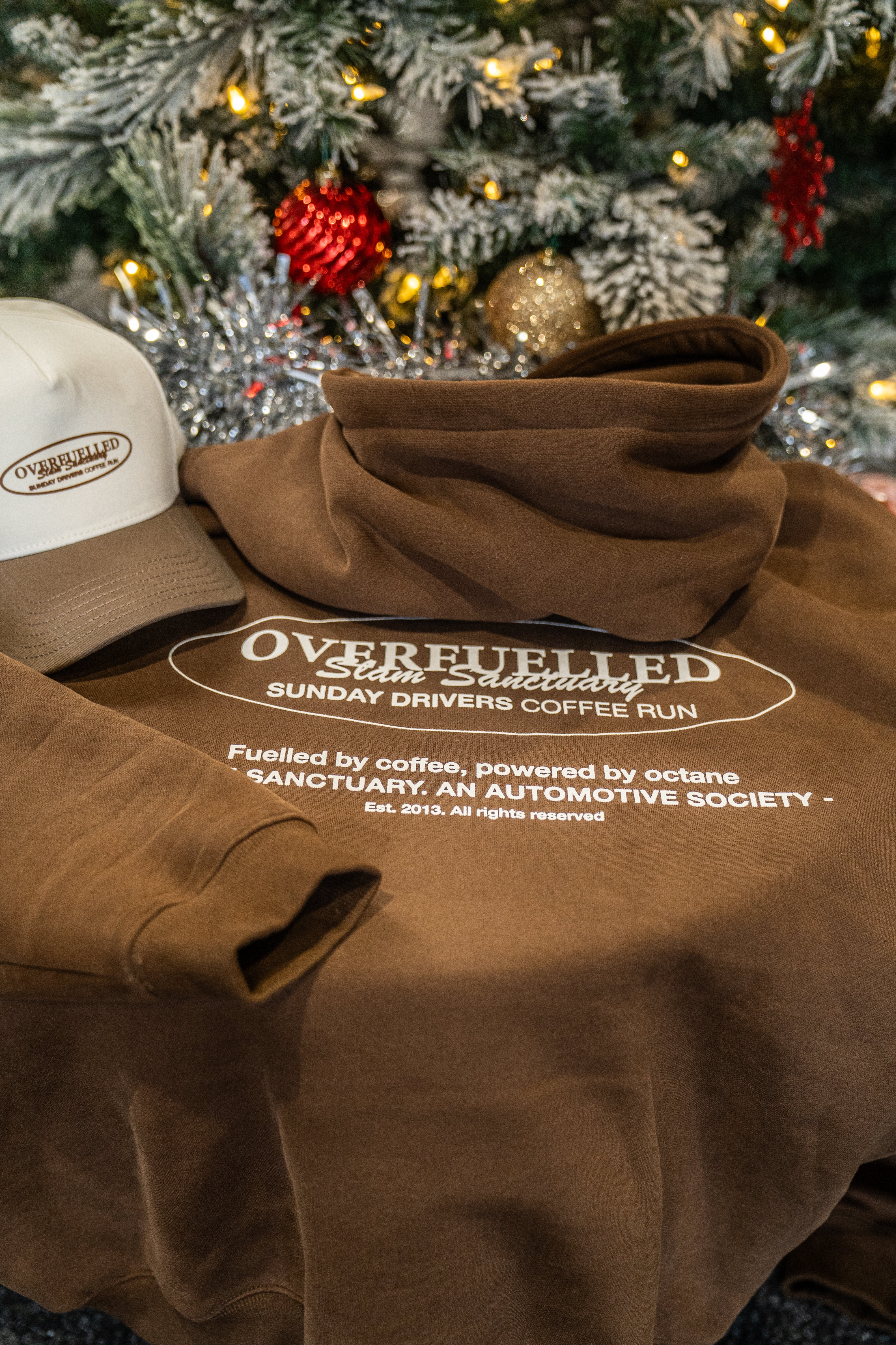 OVERFUELLED HOODIE & CAP GIFT SET