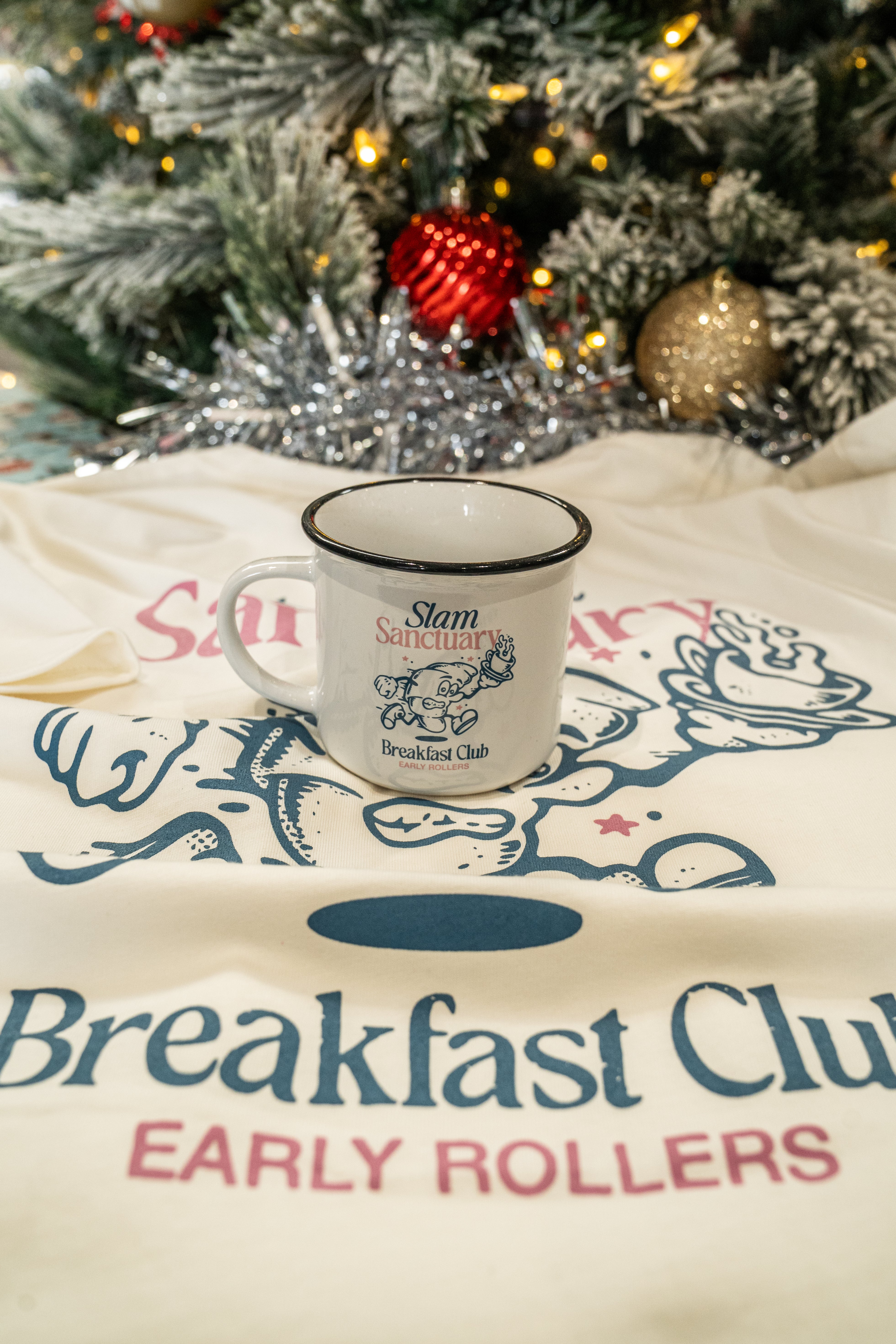 BREAKFAST CLUB T-SHIRT & MUG GIFT SET