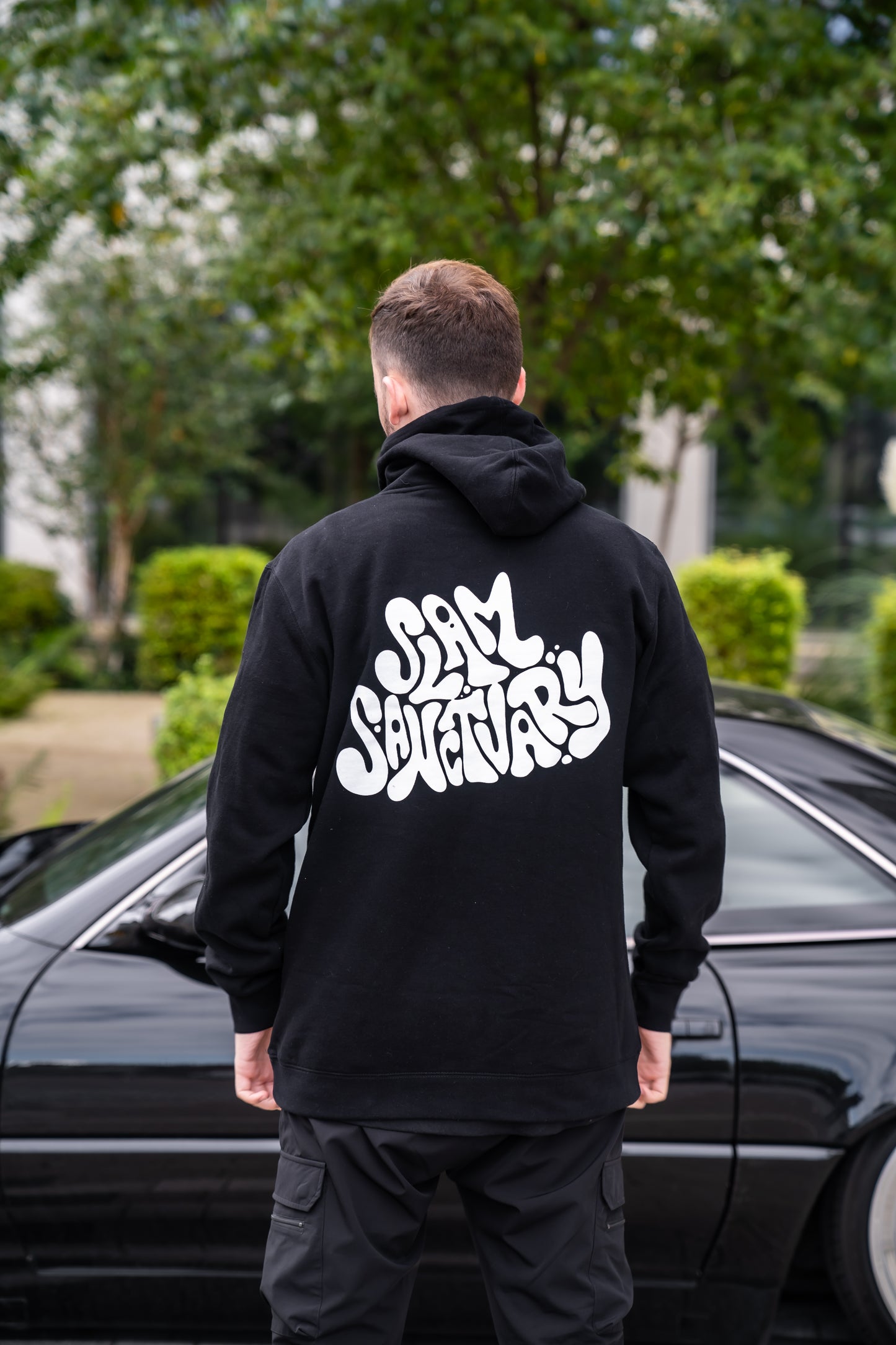 LIQUID LOGO HOODIE - BLACK