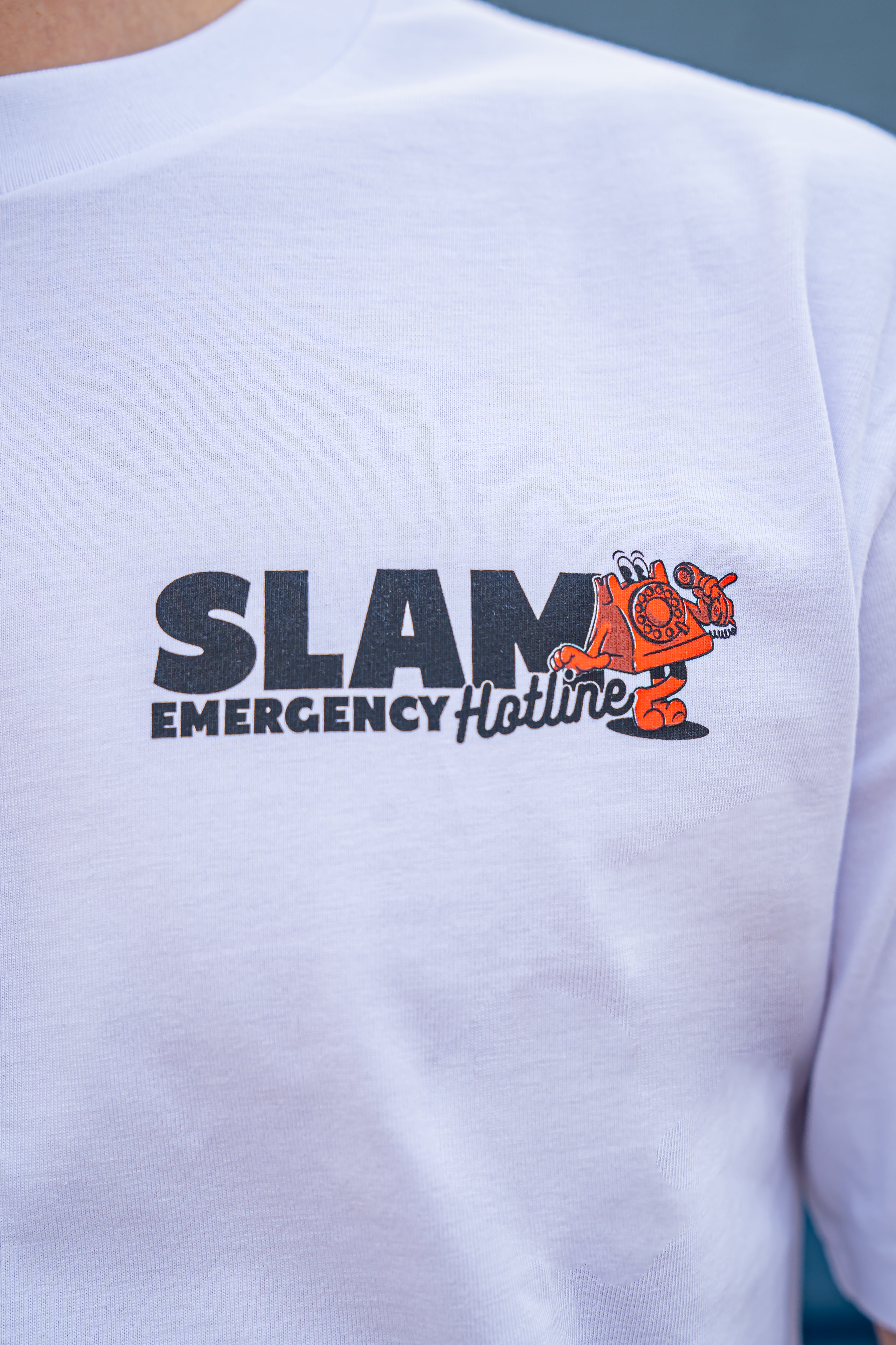 EMERGENCY HOTLINE T-SHIRT - WHITE