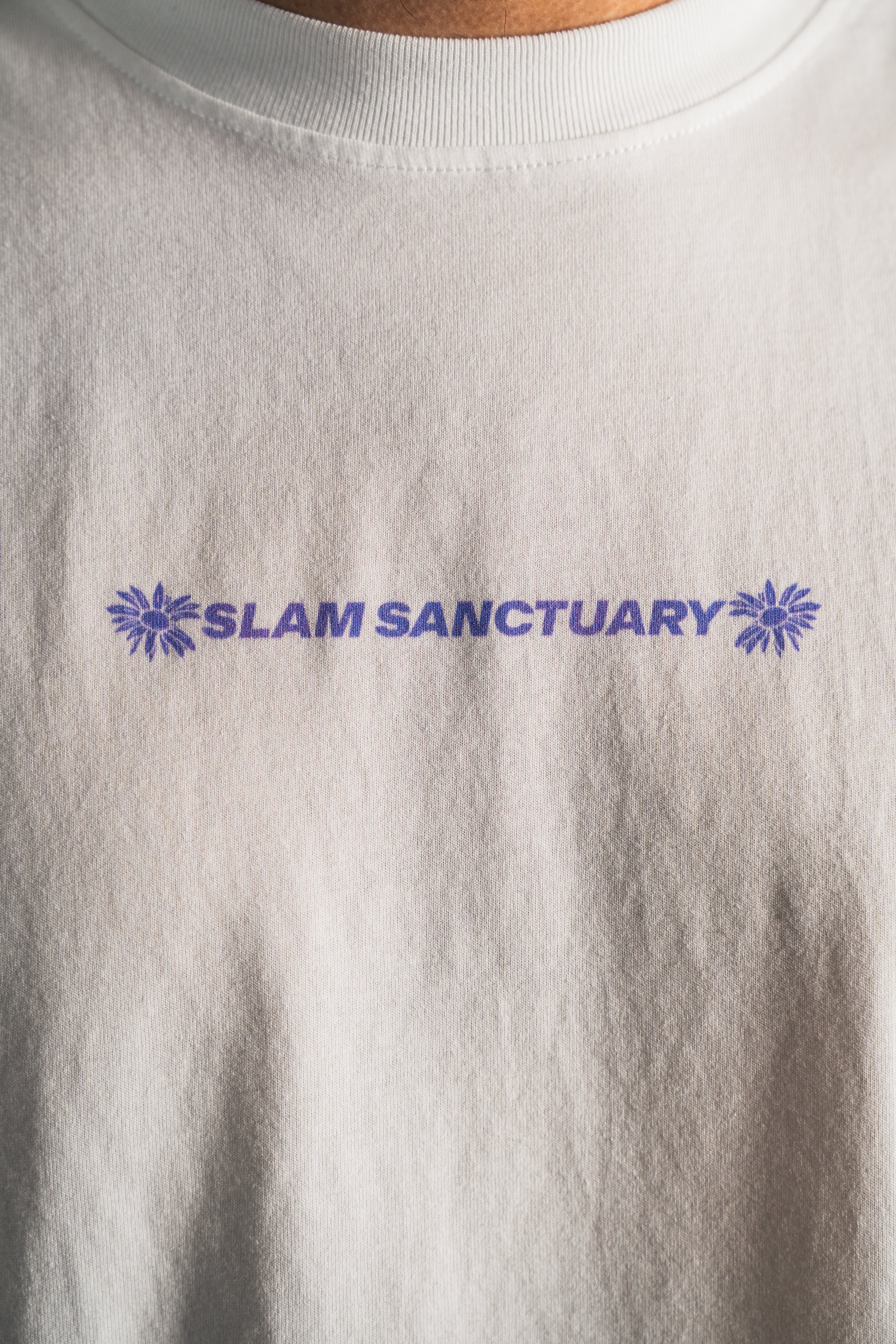 GLOBE T-SHIRT - WHITE