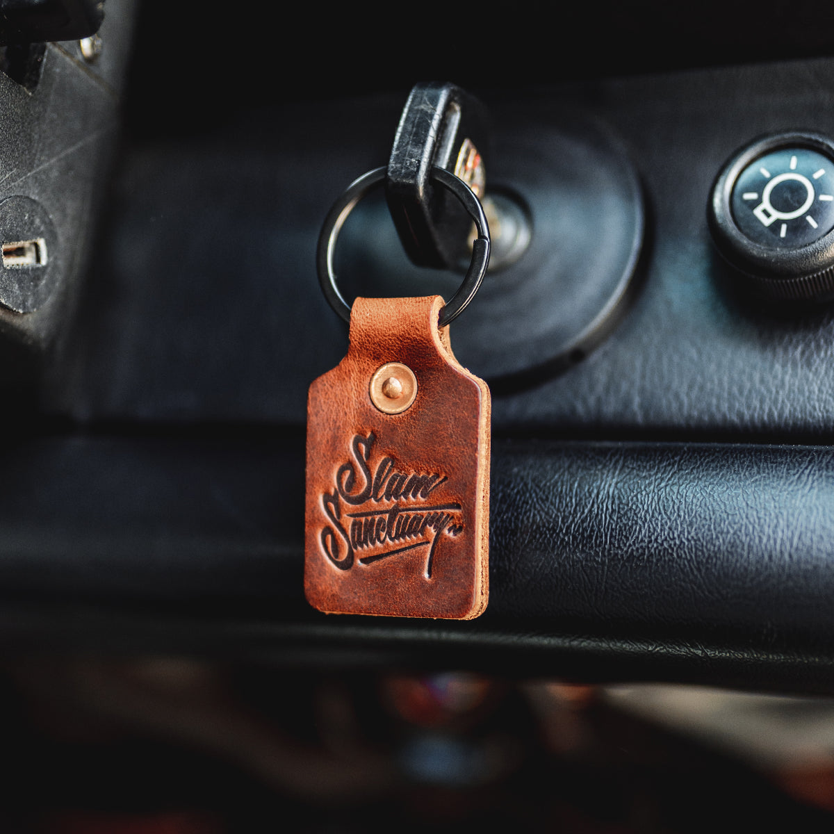 Leather key fob - BROWN