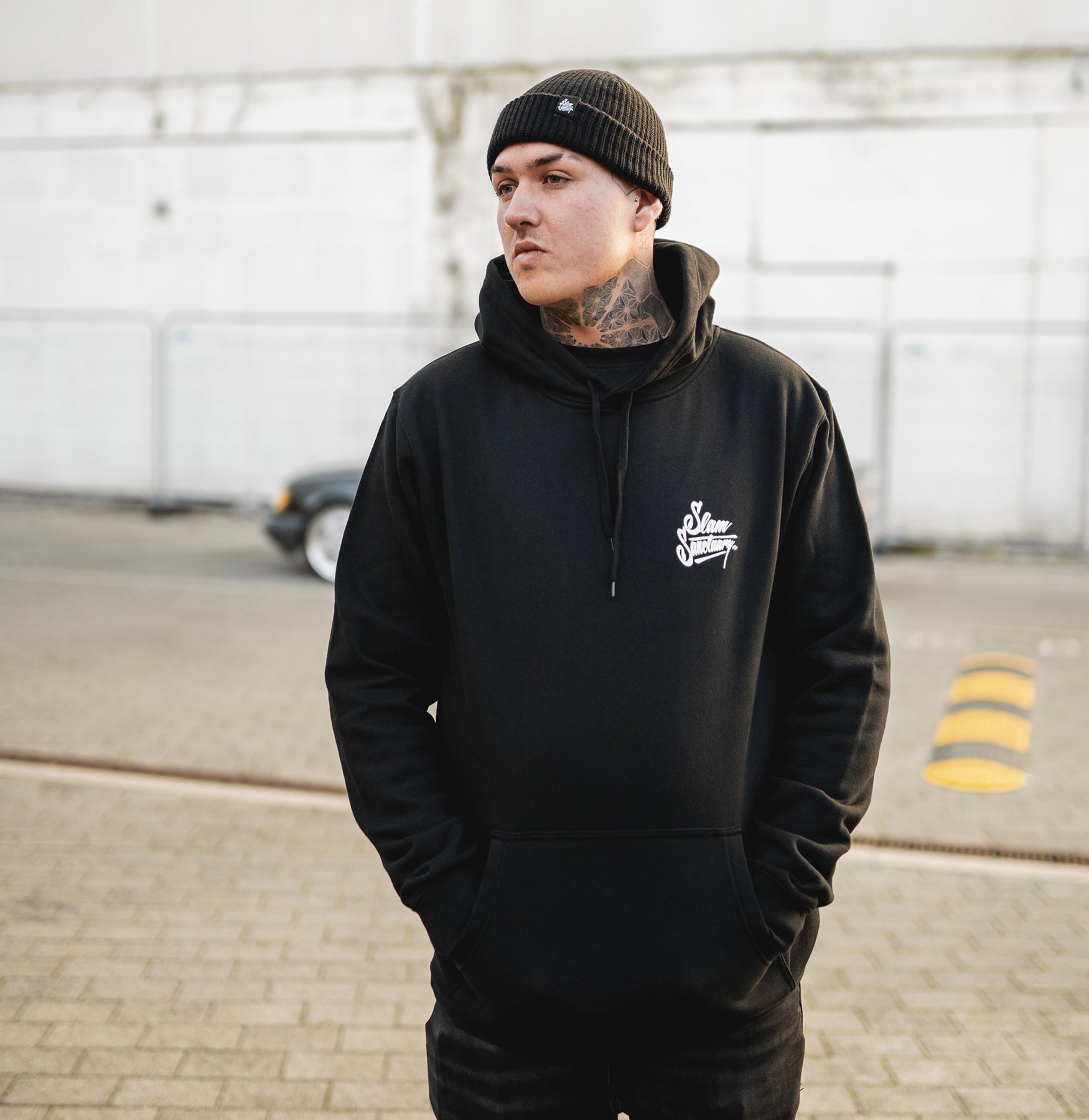 CUSTOMS HOODIE - BLACK