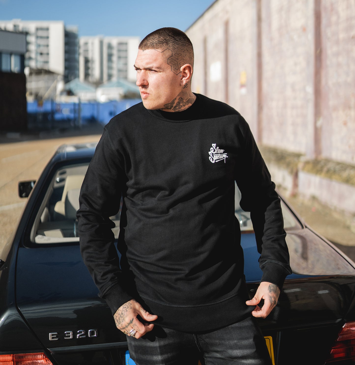 CUSTOMS SWEATSHIRT - BLACK