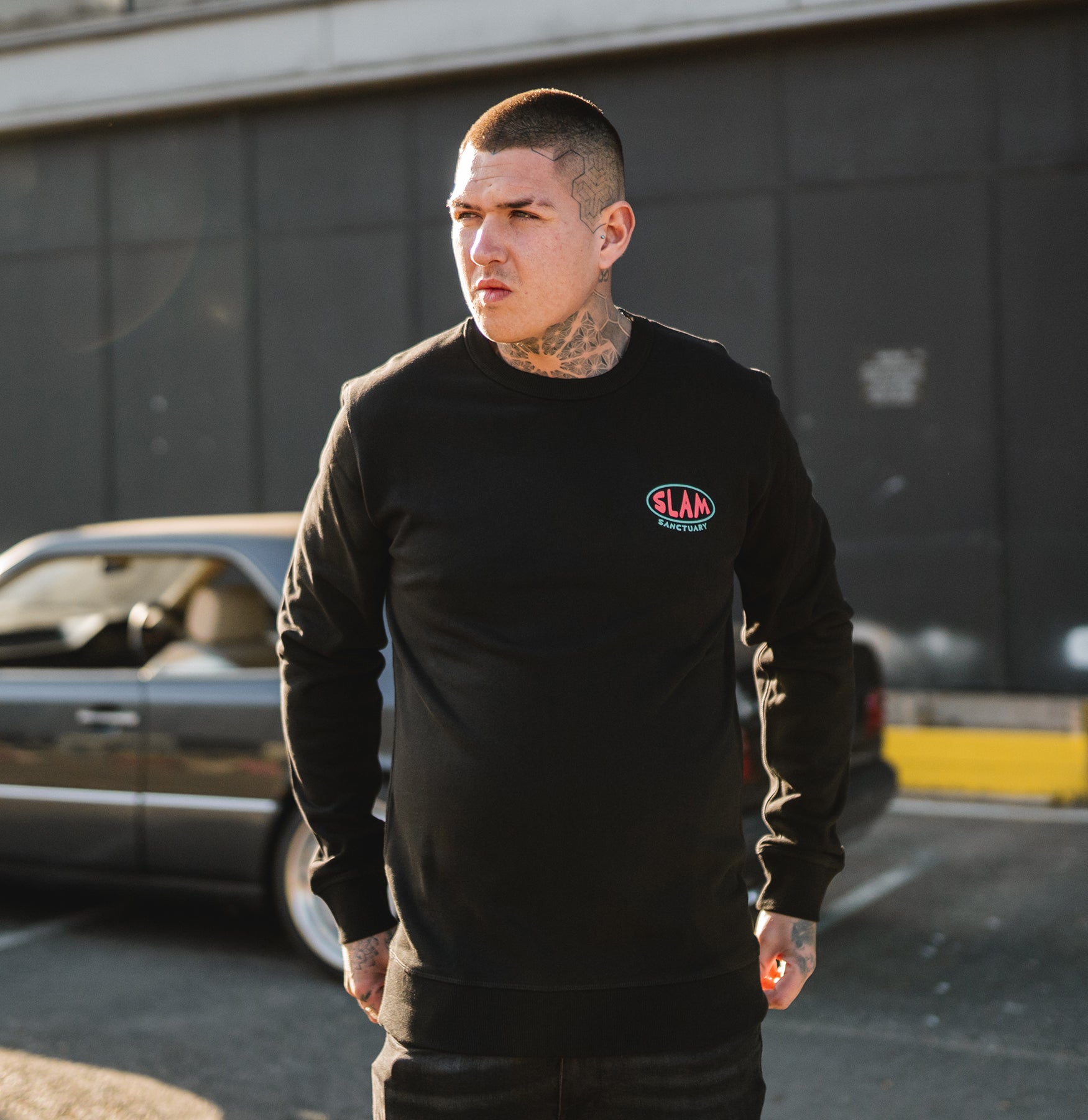 THE EMPORIUM SWEATSHIRT - BLACK